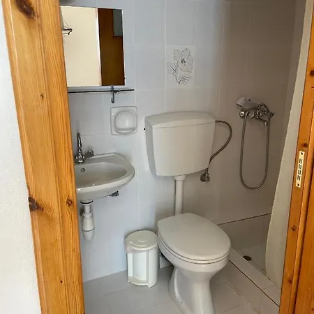 Apartman Coastal Charm - Sea View Elíka